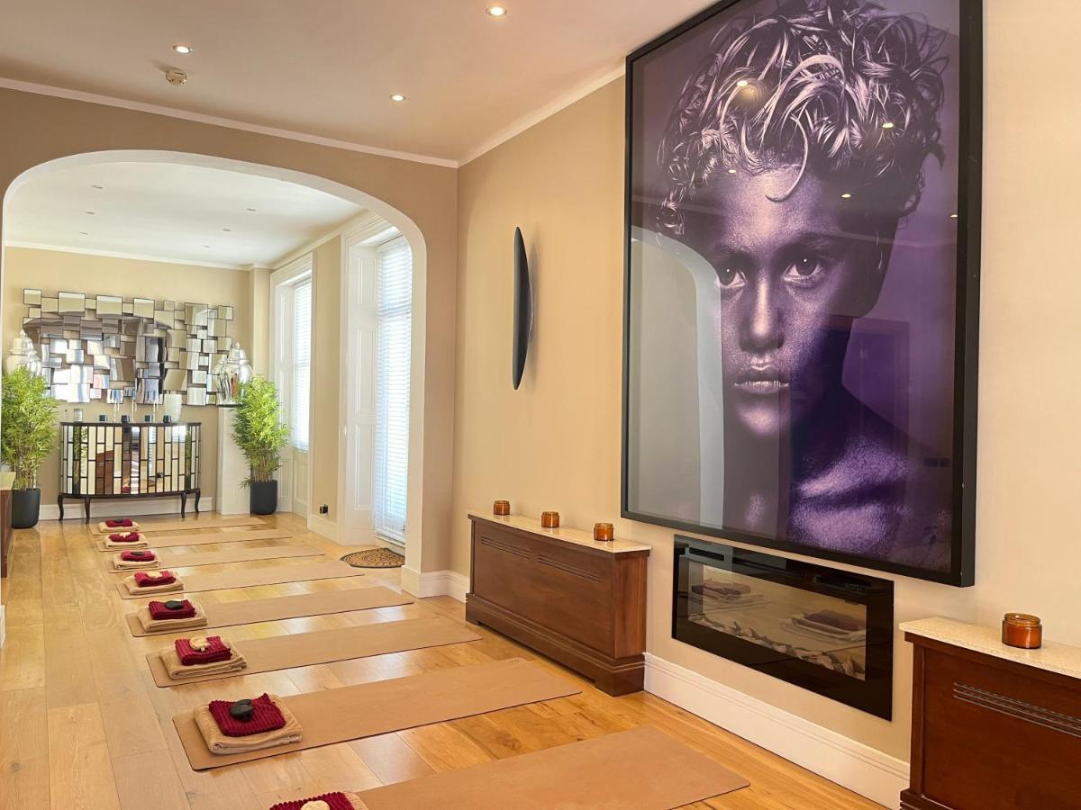 Mansion Queensberry London Exterior photo